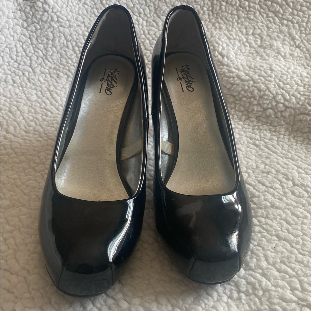 Mossimo Supply Co. Black Patent Heels